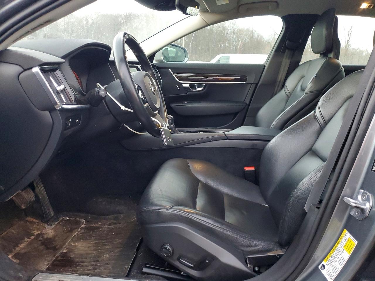 2018 VOLVO S90 T6 MOMENTUM photo 7