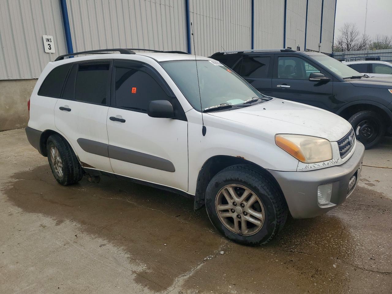 2002 TOYOTA RAV4 BASE photo 7