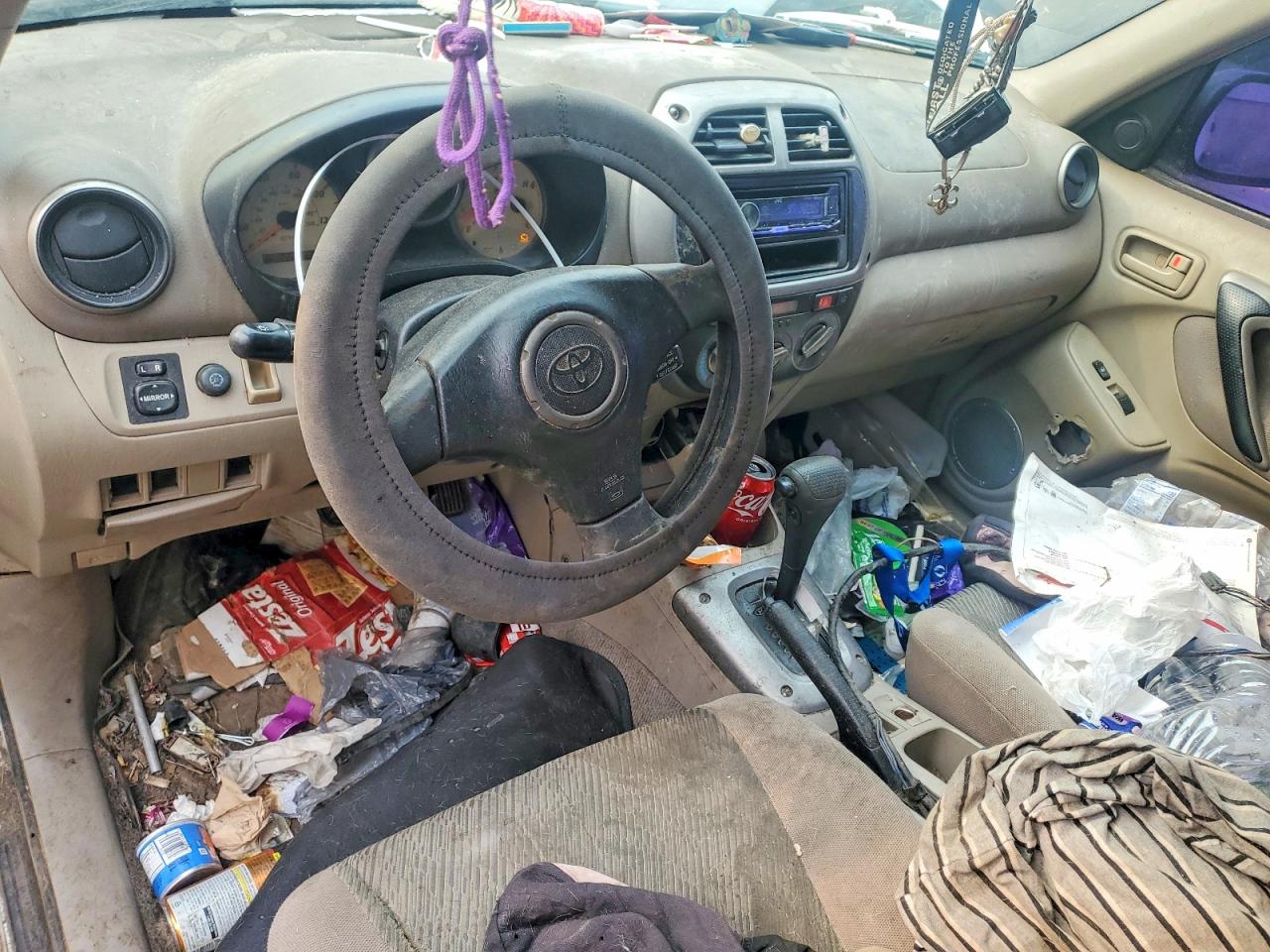 2002 TOYOTA RAV4 BASE photo 15