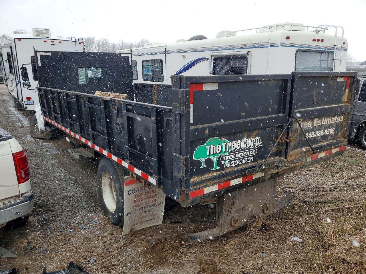 2013 HINO 258/268 DUMP TRUCK photo 5