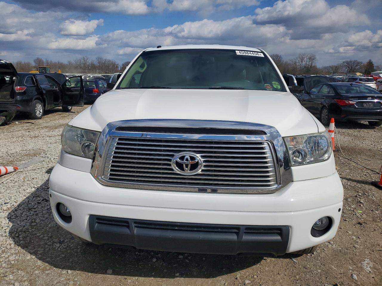 2010 TOYOTA TUNDRA photo 5