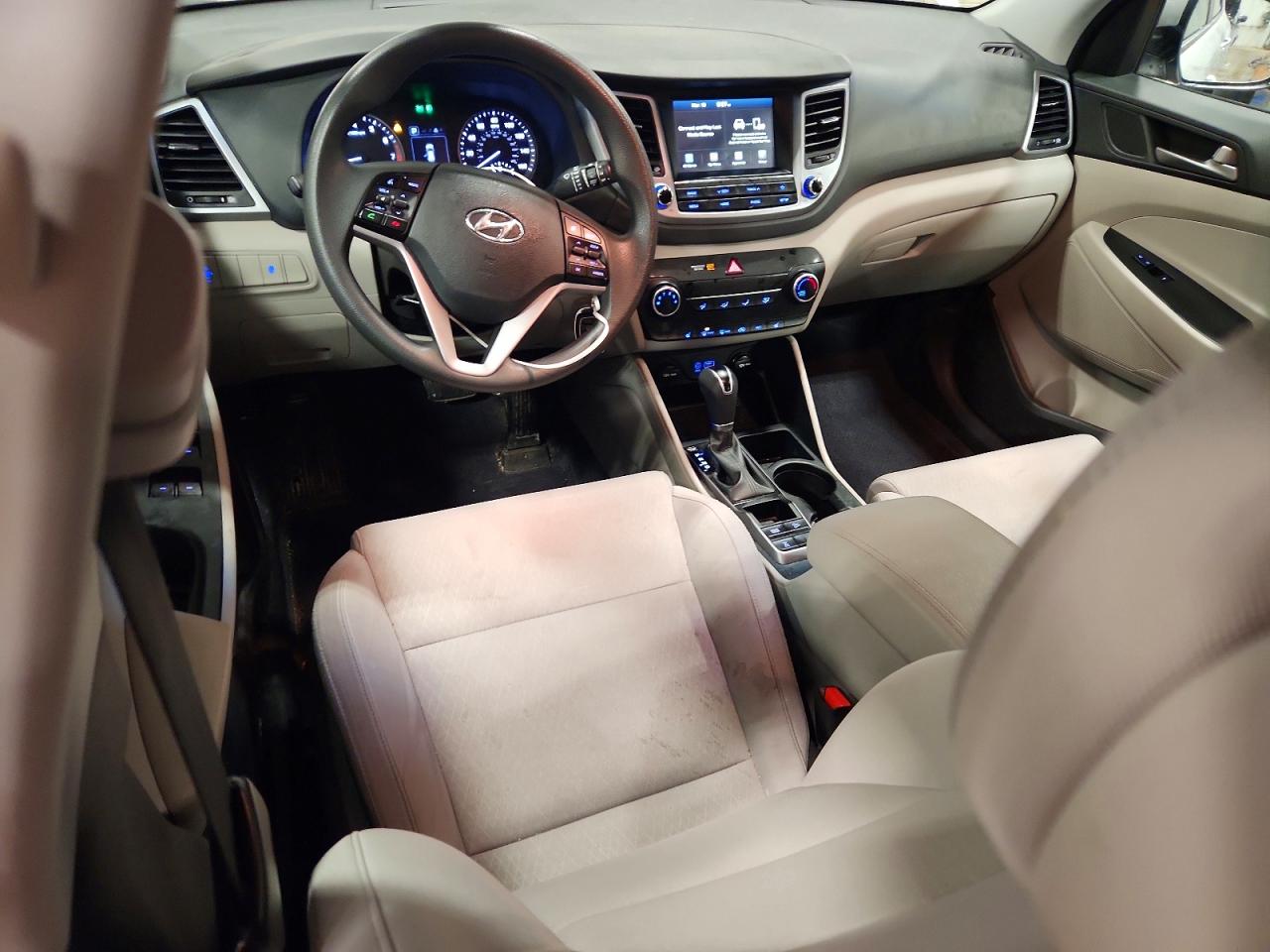 2018 HYUNDAI TUCSON SEL photo 8