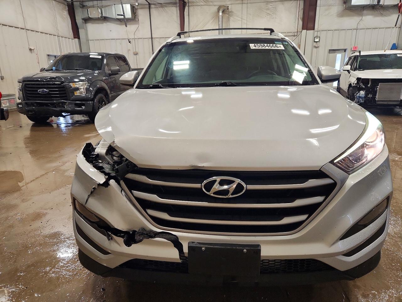 2018 HYUNDAI TUCSON SEL photo 5