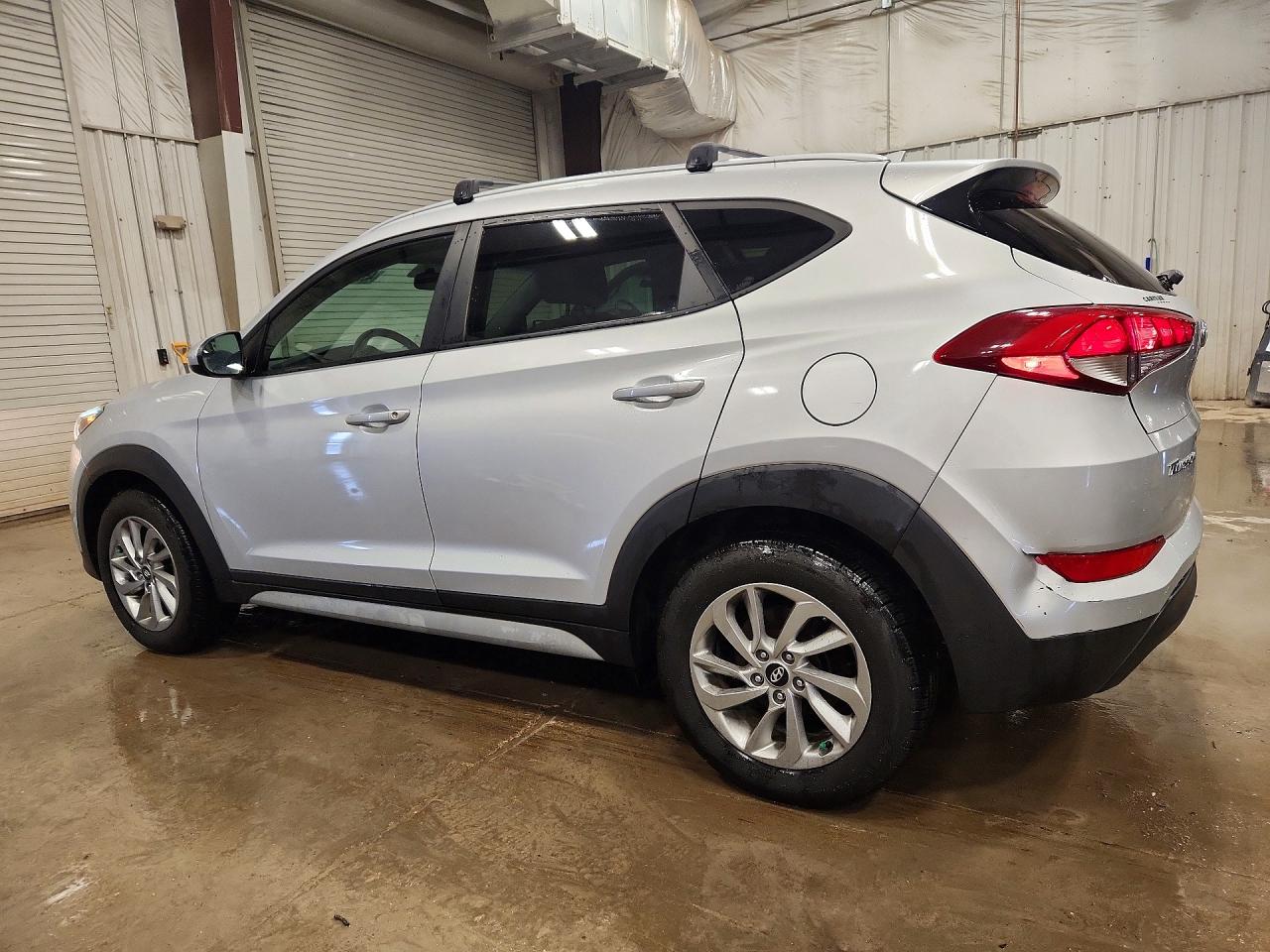 2018 HYUNDAI TUCSON SEL photo 2