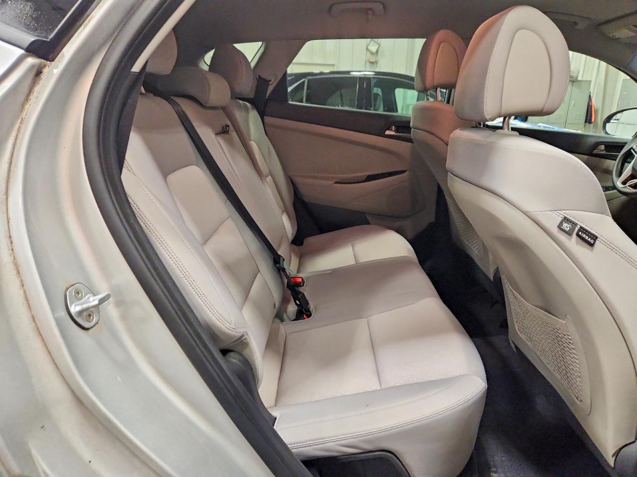 2018 HYUNDAI TUCSON SEL photo 10