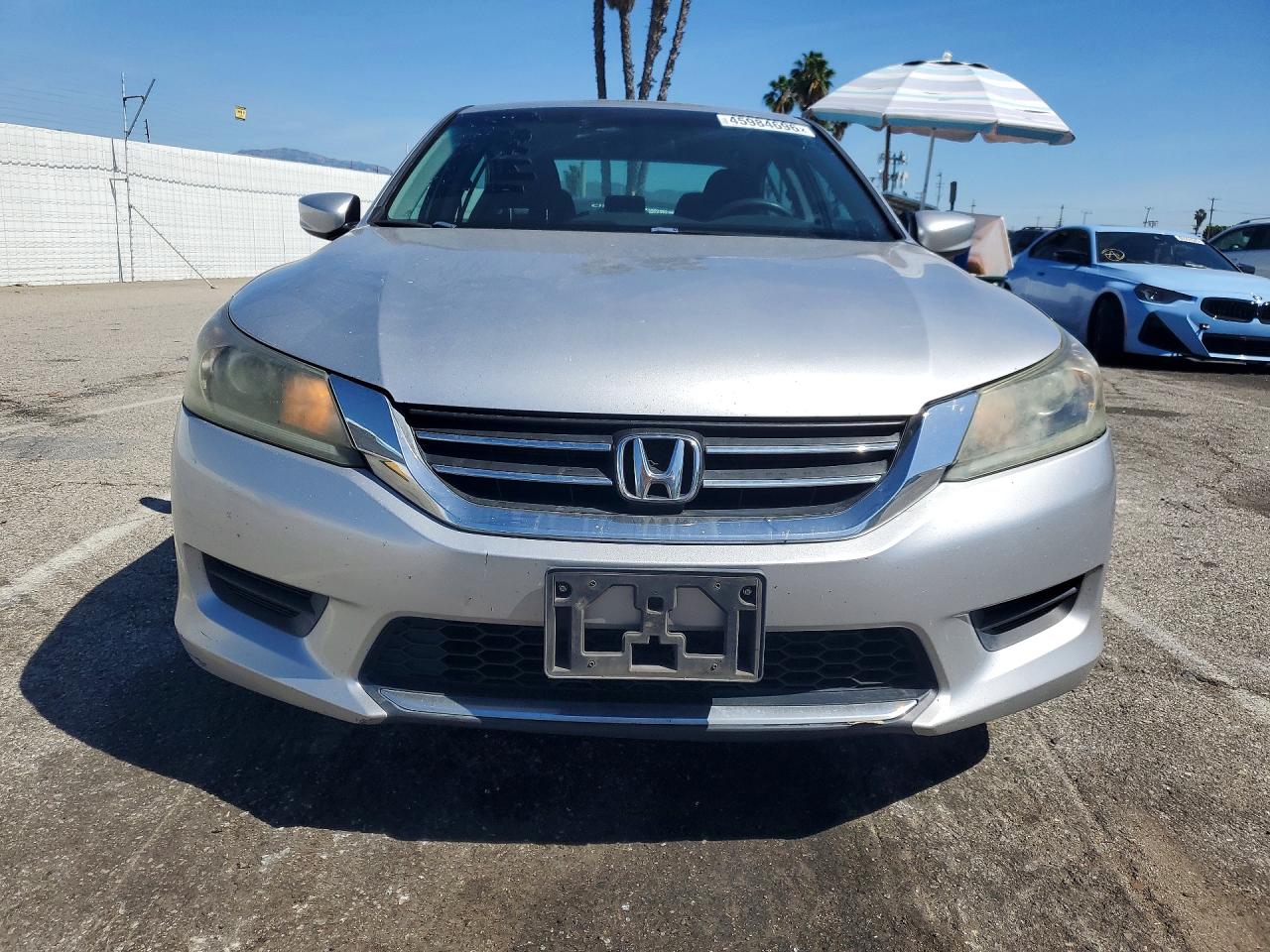 2013 HONDA ACCORD LX photo 9