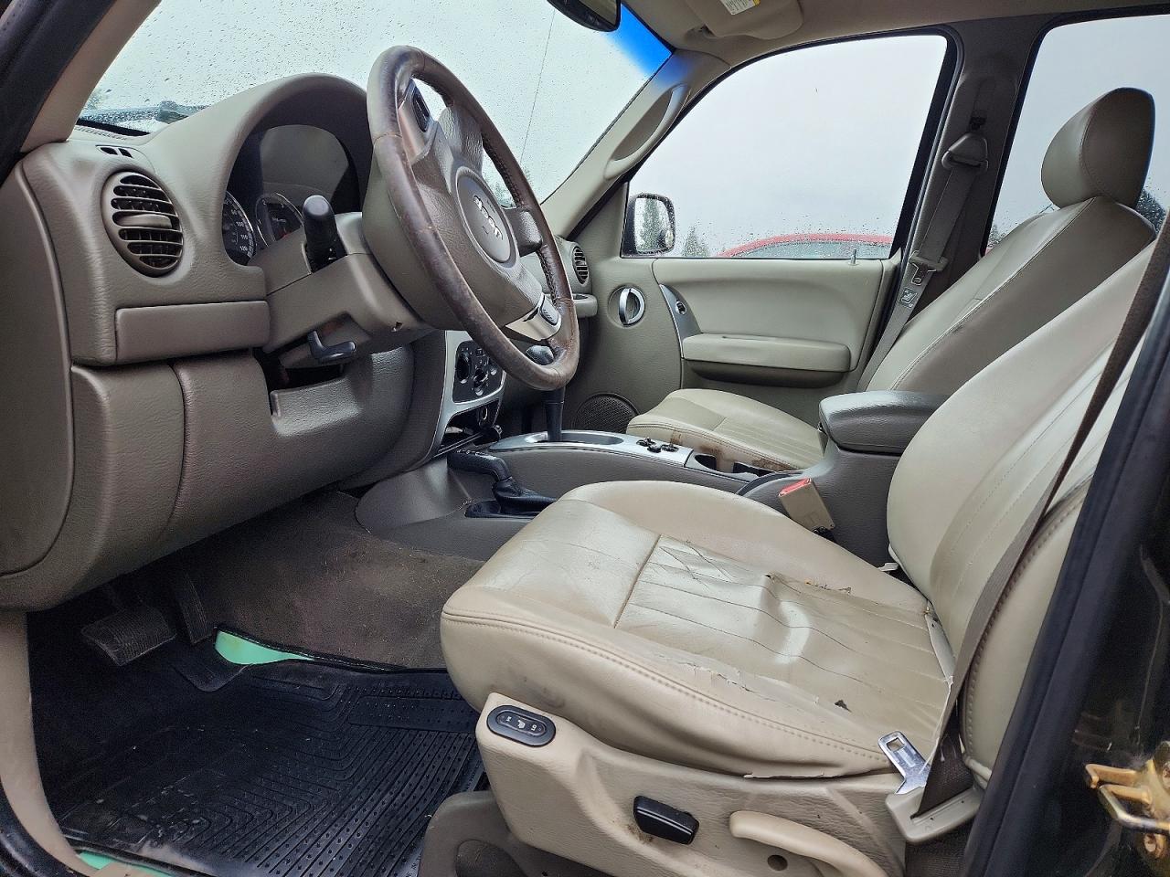 2005 JEEP LIBERTY LIMITED photo 13