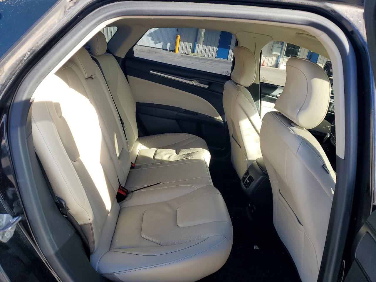 2018 FORD FUSION HYBRID photo 19