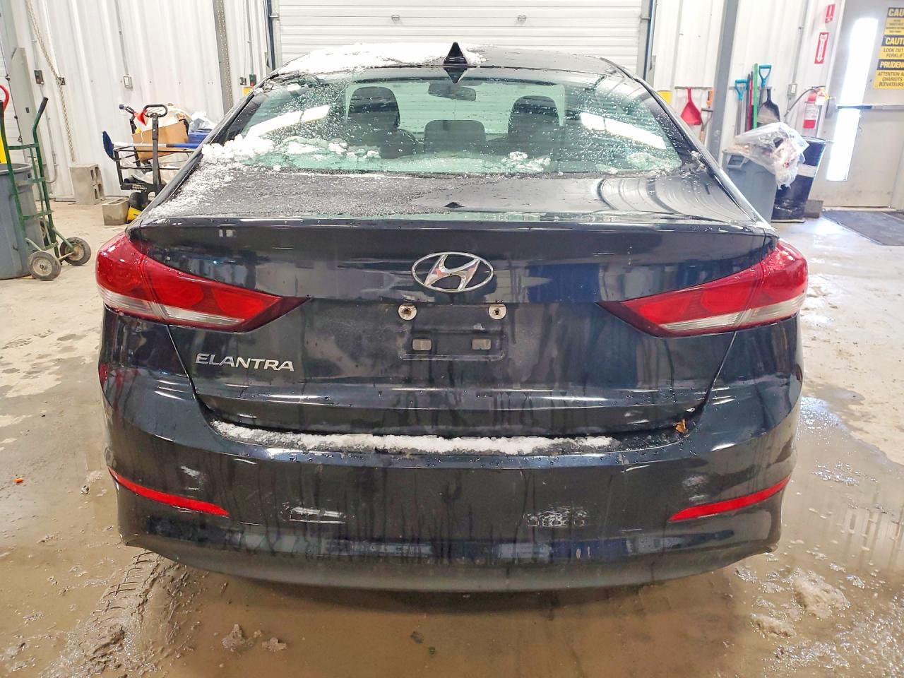 2017 HYUNDAI ELANTRA SE photo 11