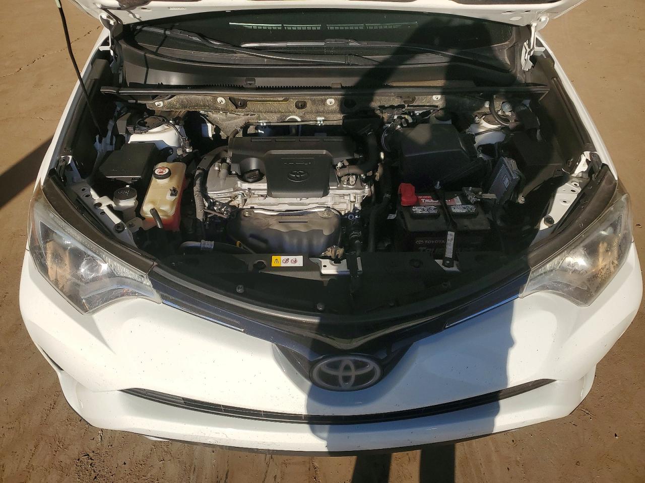2017 TOYOTA RAV4 XLE photo 11