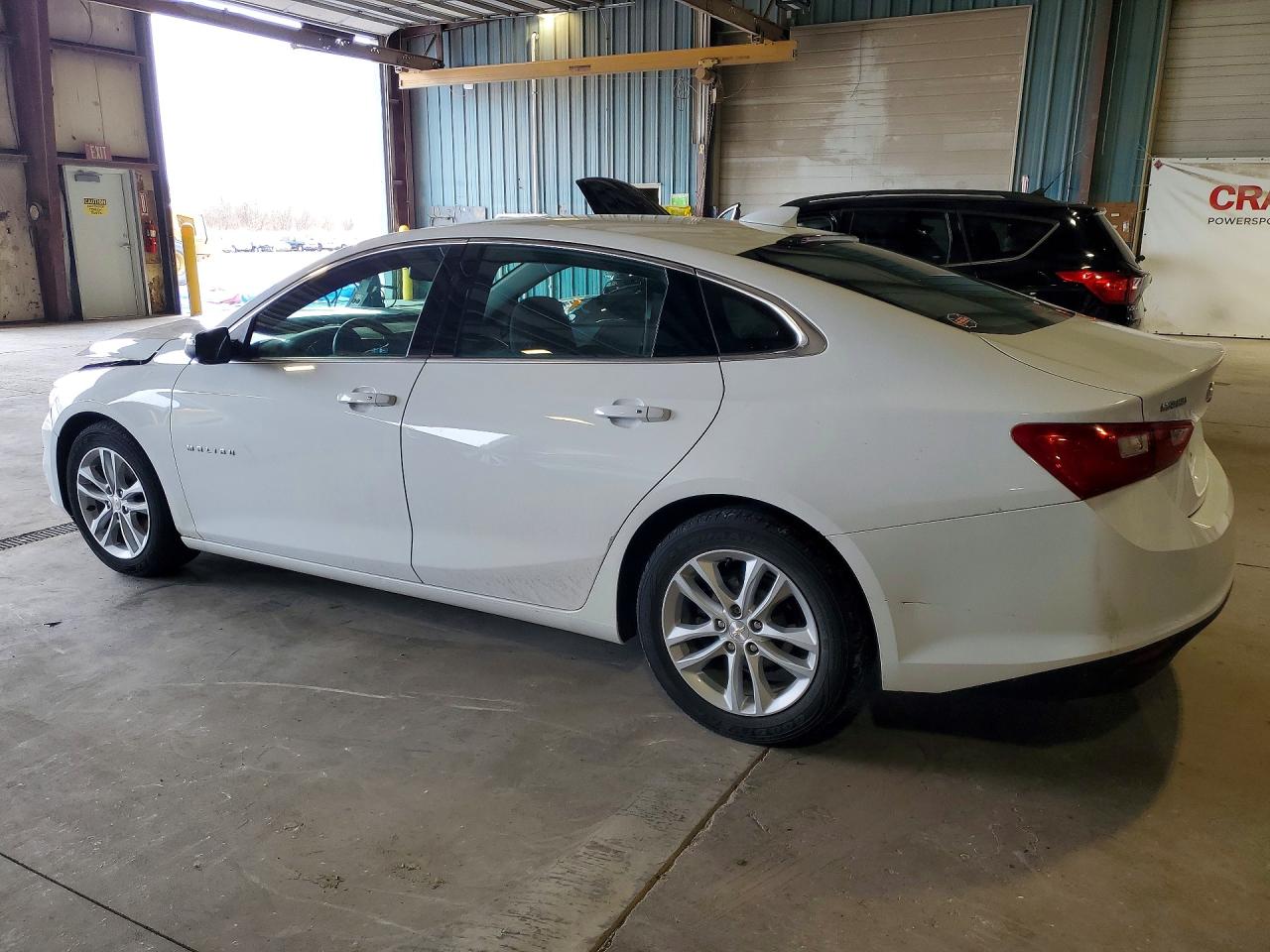 2017 CHEVROLET MALIBU LT photo 4