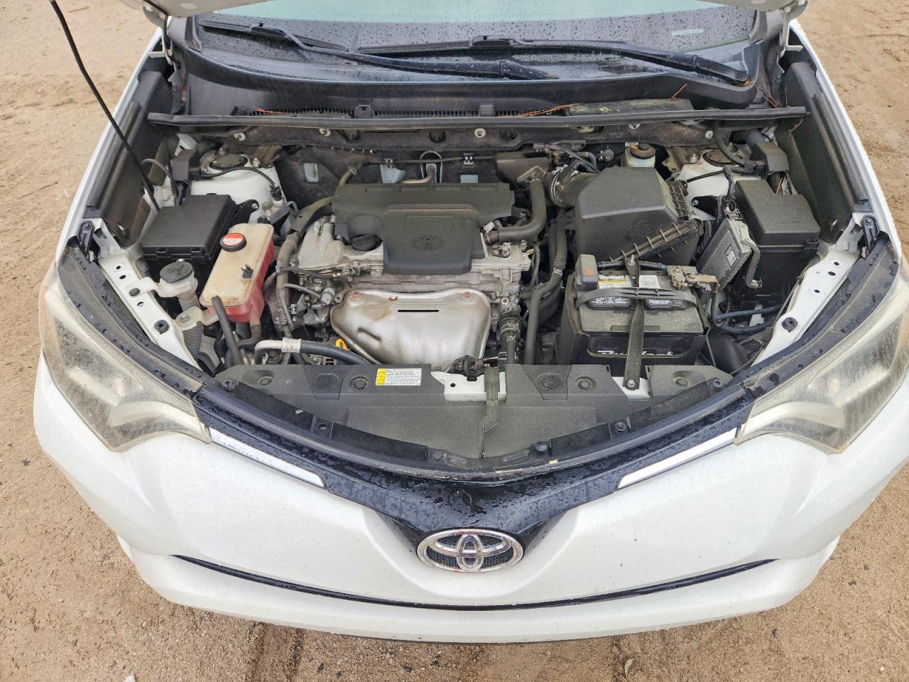 2016 TOYOTA RAV4 XLE photo 12