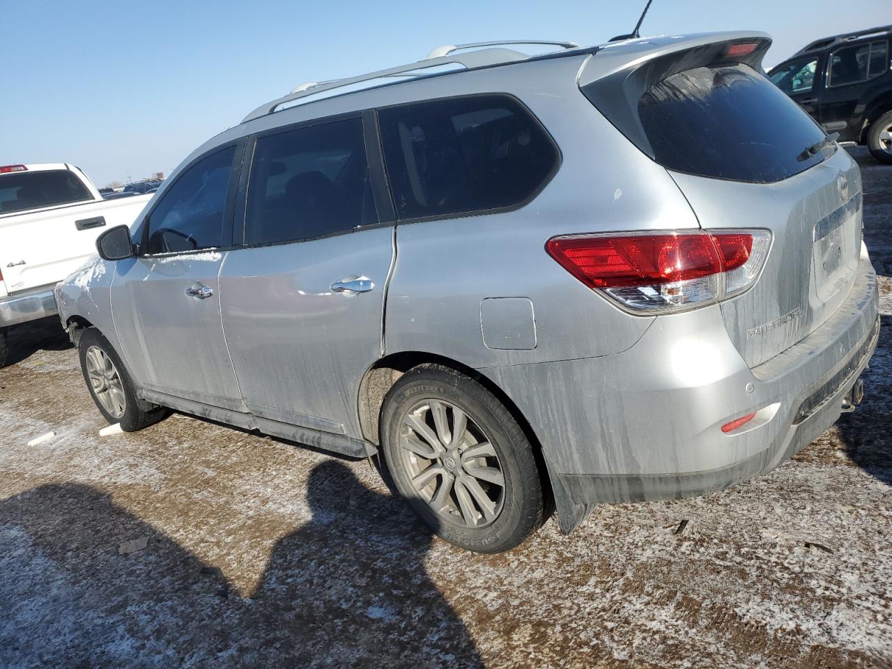 2013 NISSAN PATHFINDER S photo 3