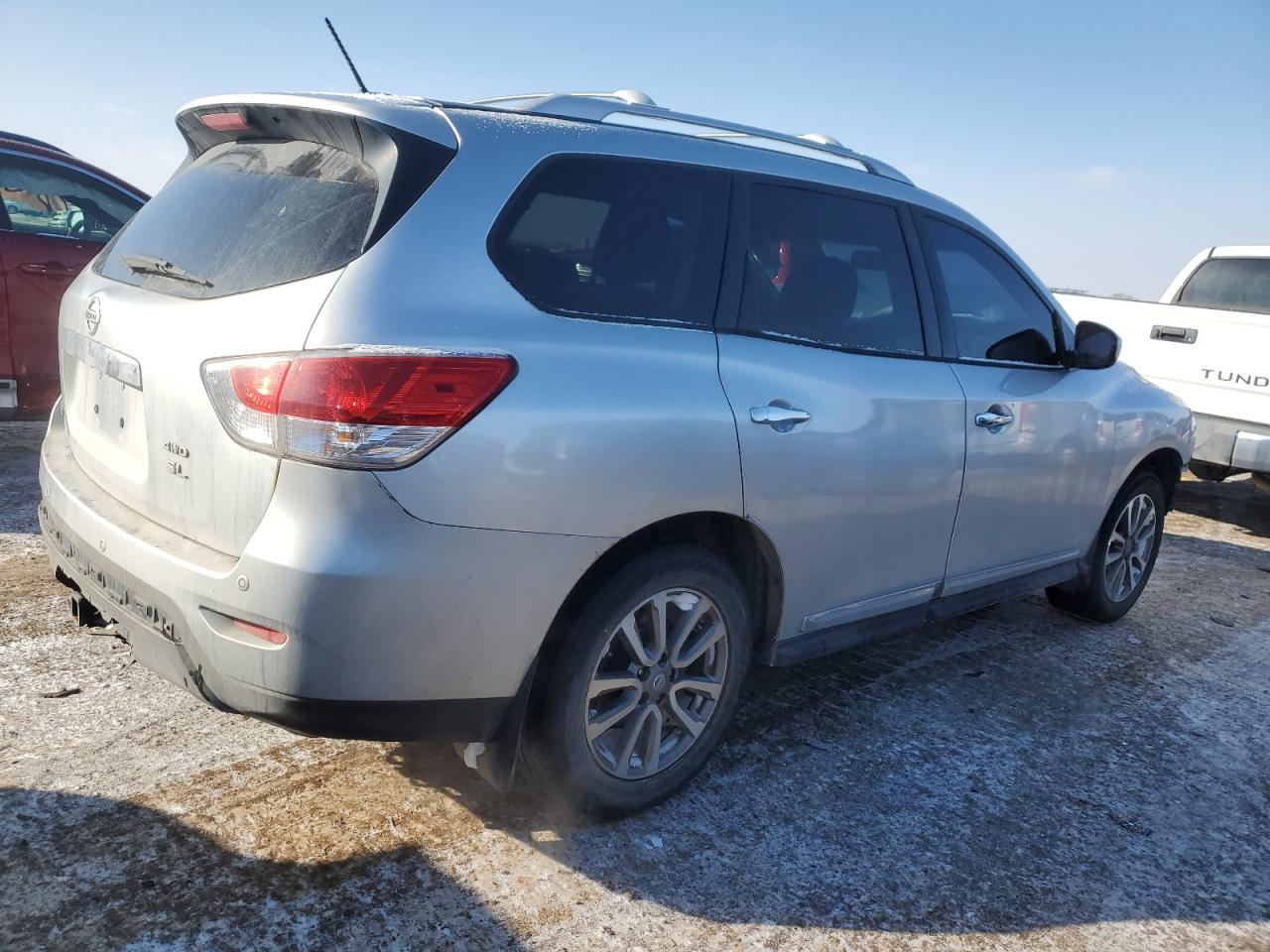 2013 NISSAN PATHFINDER S photo 5