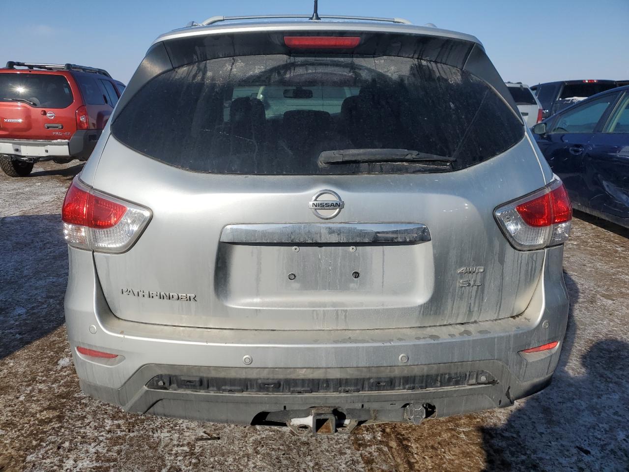2013 NISSAN PATHFINDER S photo 11