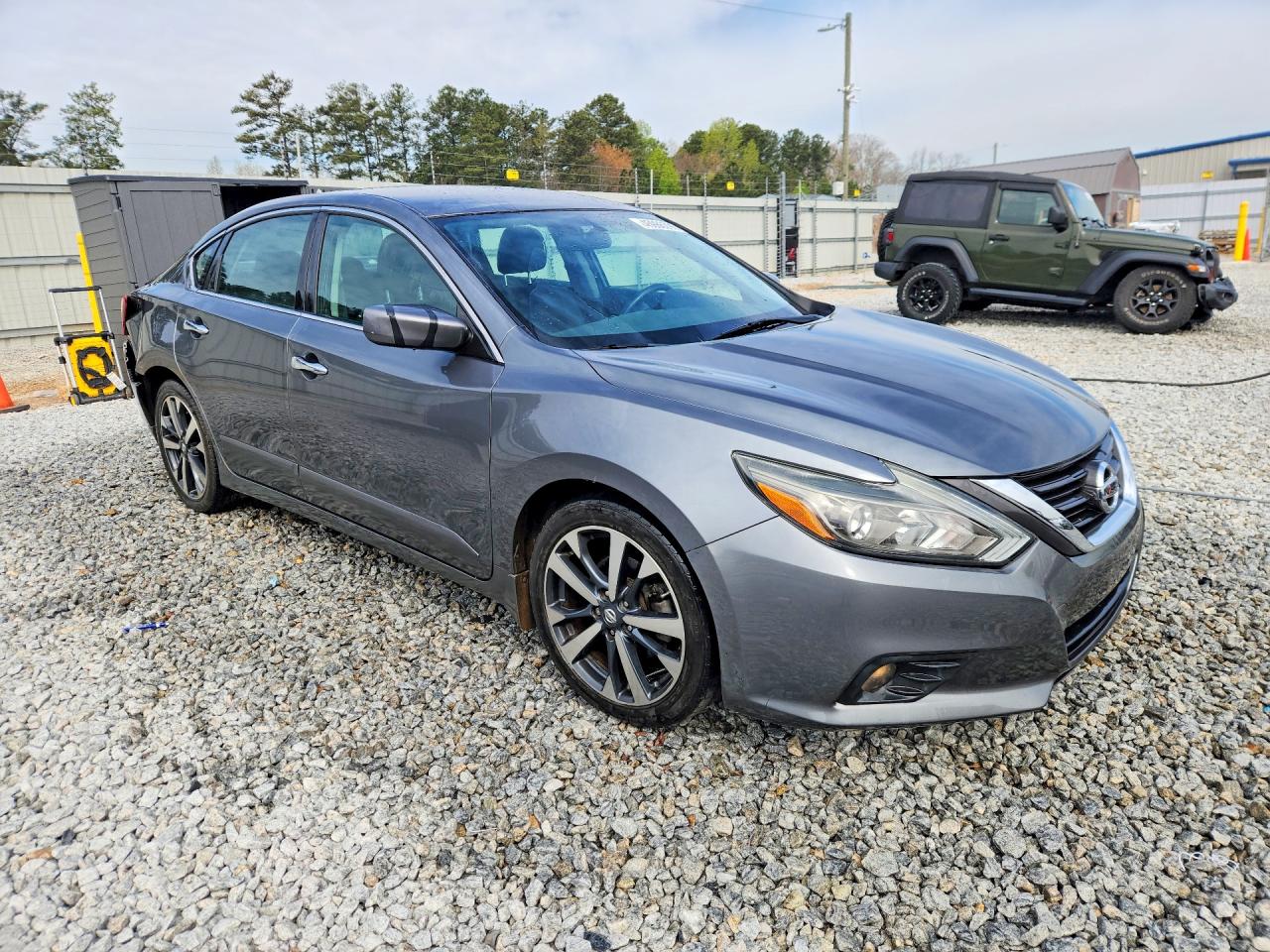 2017 NISSAN ALTIMA 2.5 SR photo 7