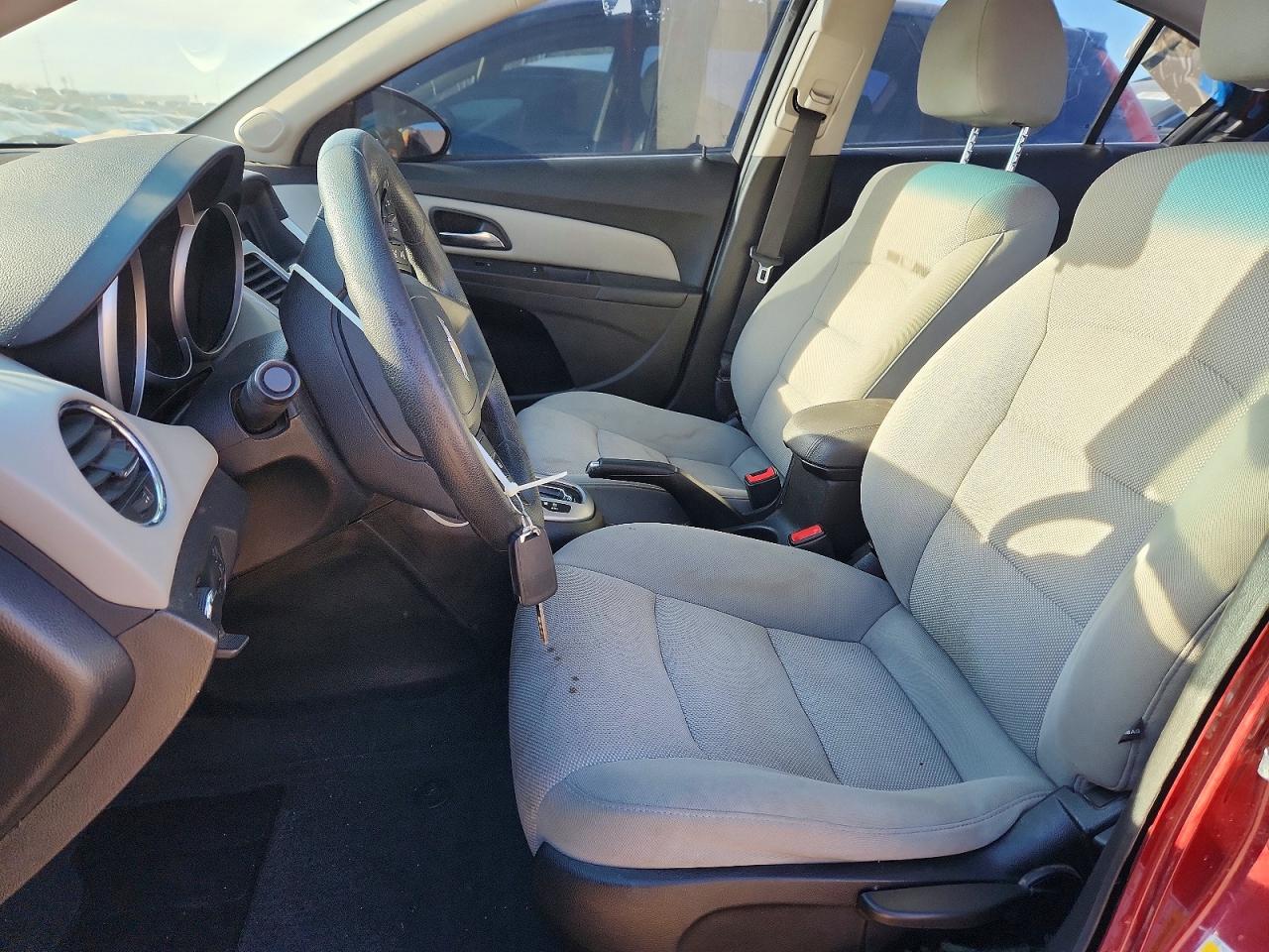 2015 CHEVROLET CRUZE LT photo 7