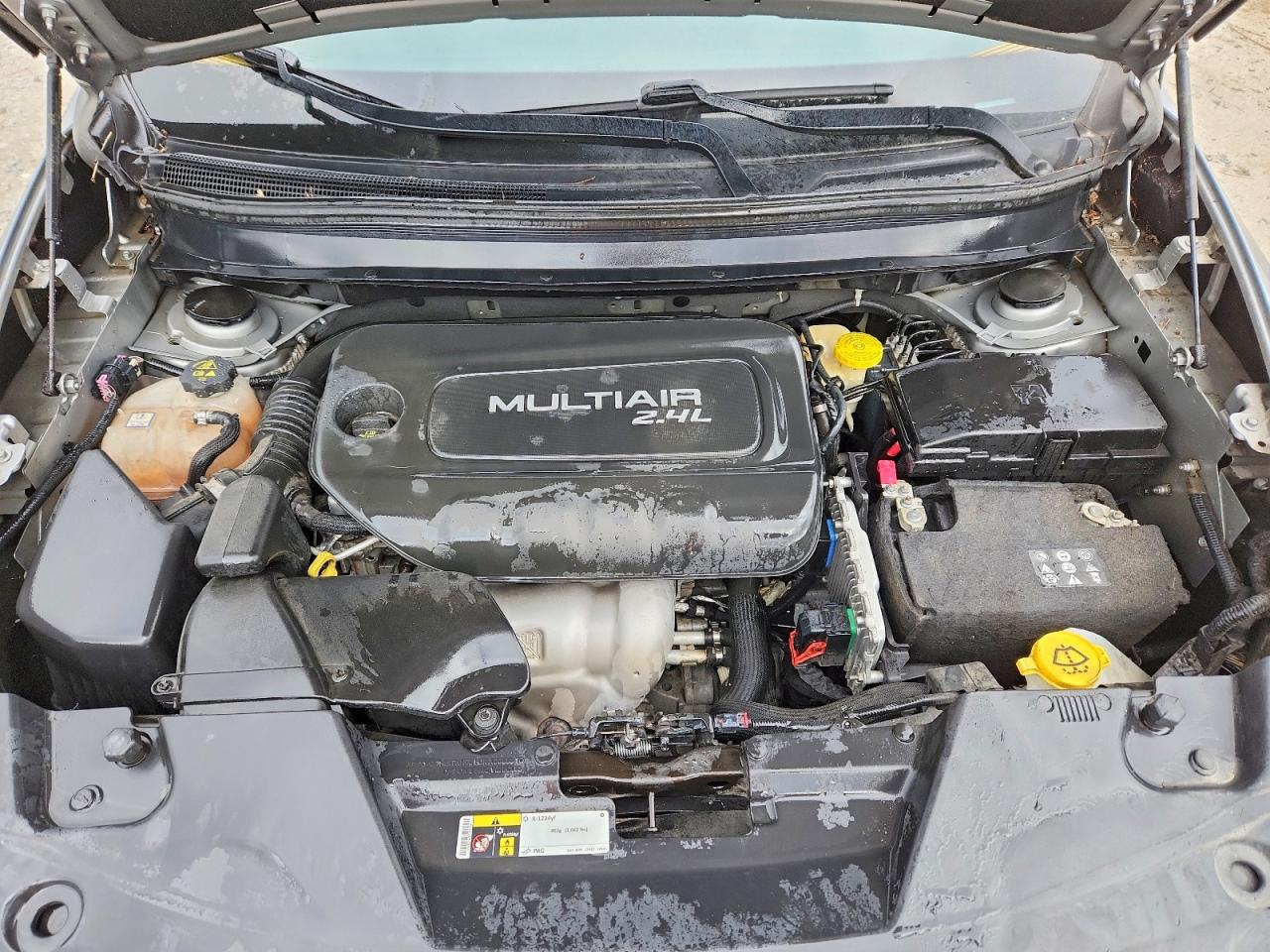 2016 JEEP CHEROKEE LIMITED photo 12