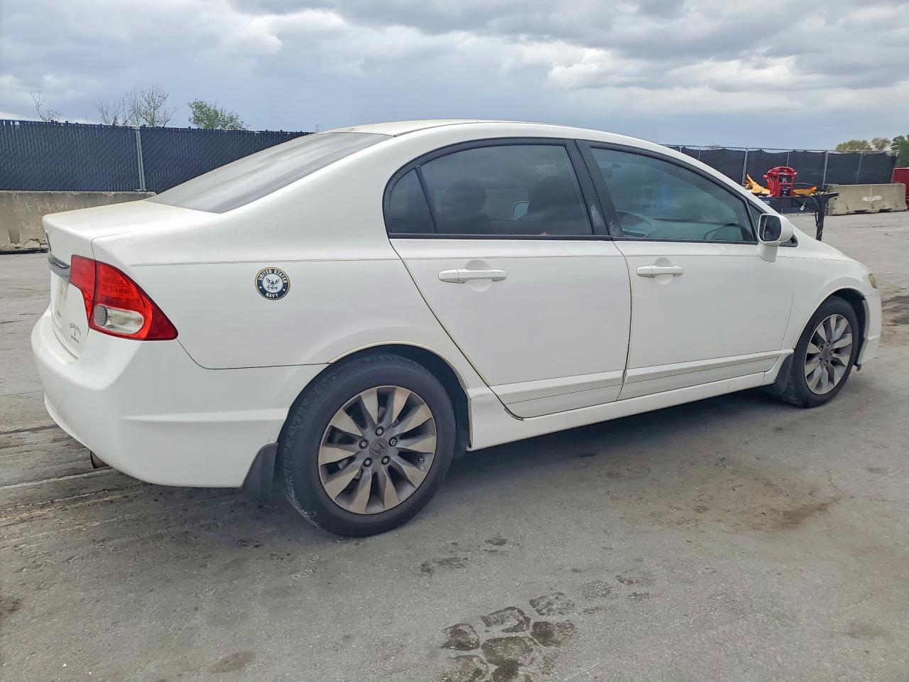 2010 HONDA CIVIC EXL photo 7
