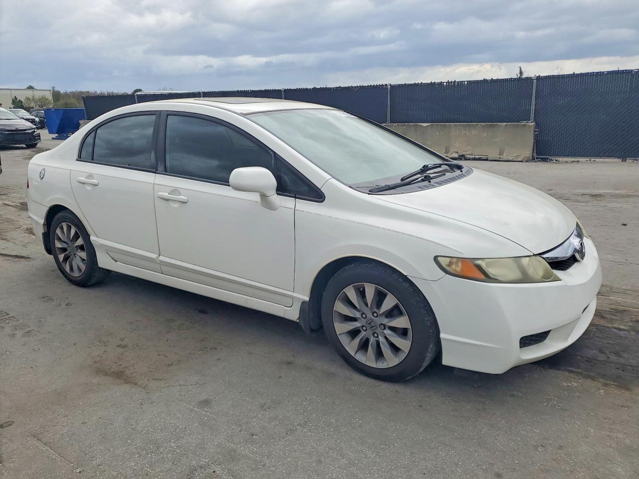2010 HONDA CIVIC EXL photo 10