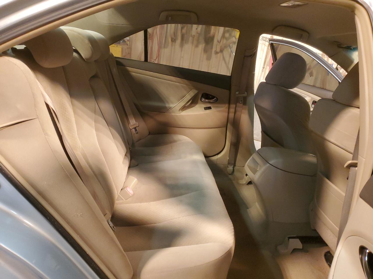 2009 TOYOTA CAMRY photo 10