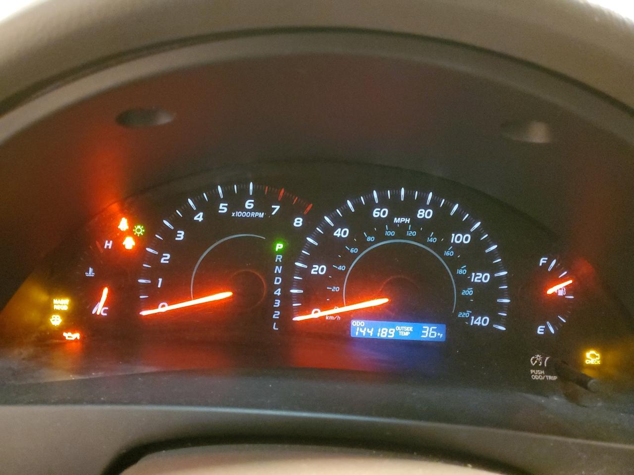2009 TOYOTA CAMRY photo 9
