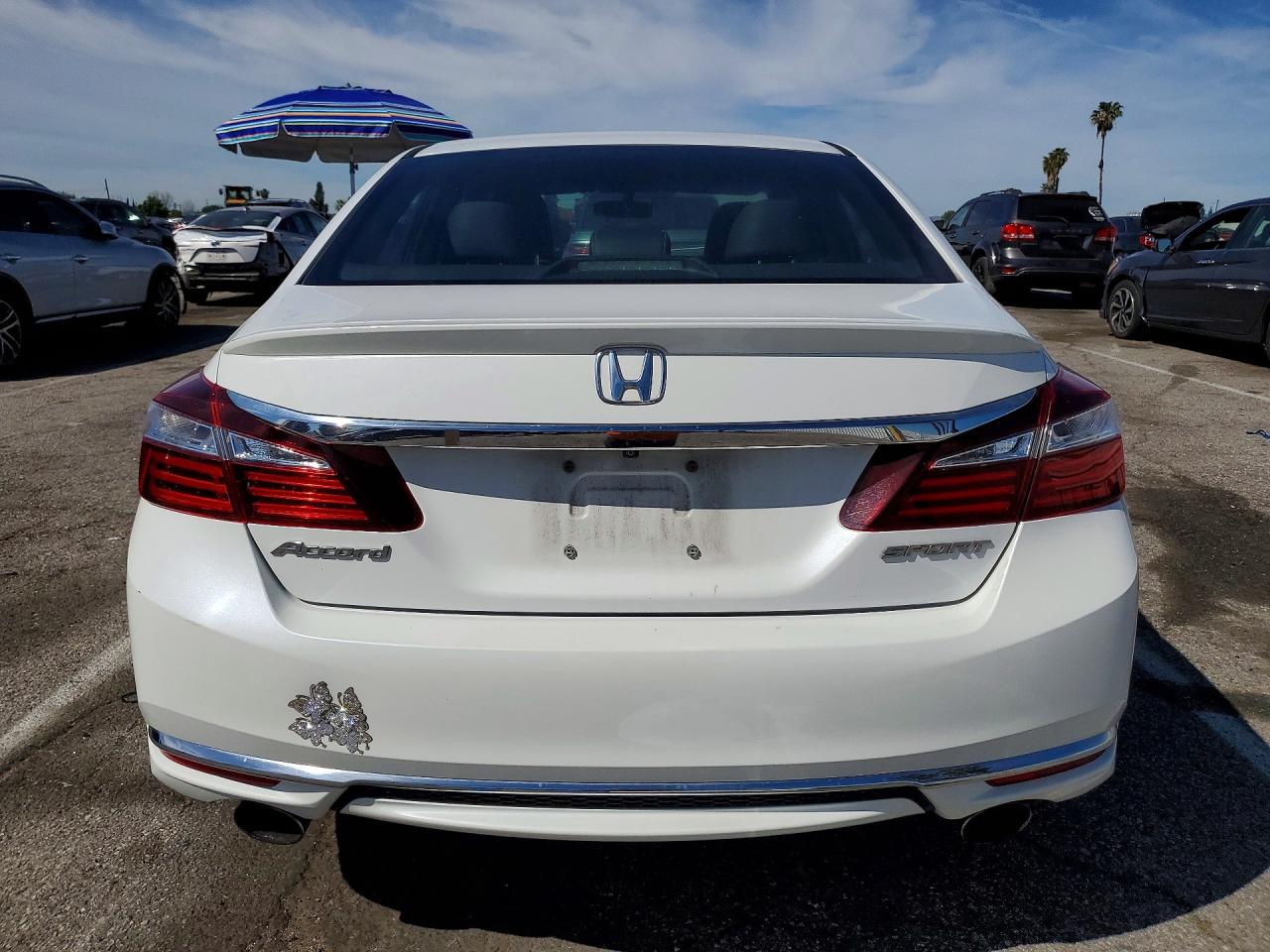 2016 HONDA ACCORD SPORT photo 6