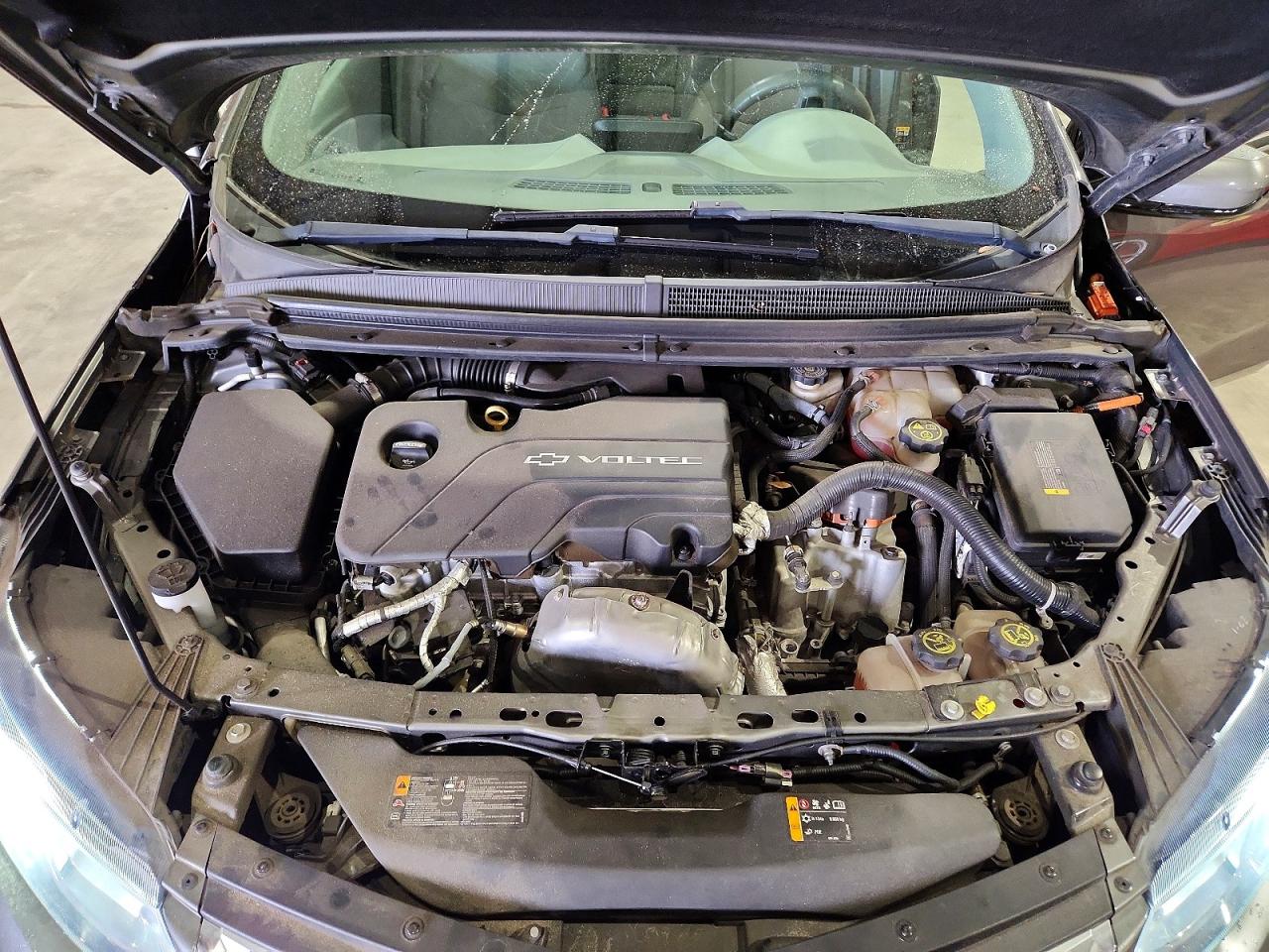 2017 CHEVROLET VOLT LT photo 31