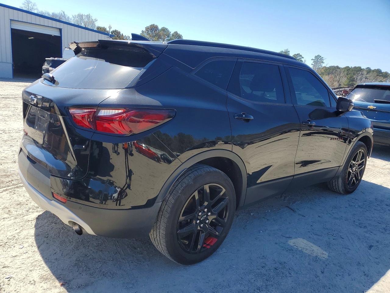 2020 CHEVROLET BLAZER 2LT photo 3