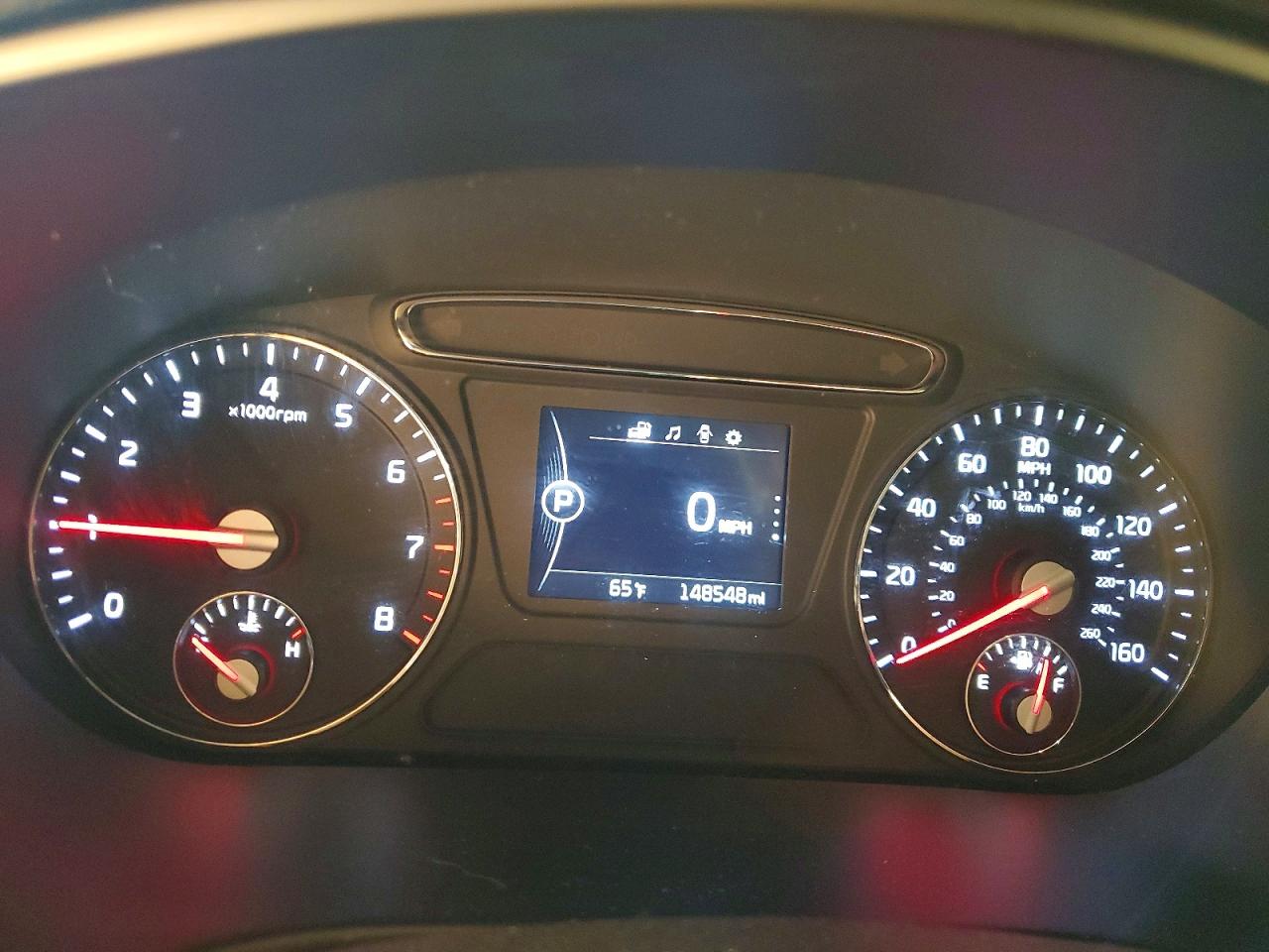 2017 KIA SORENTO LX photo 9