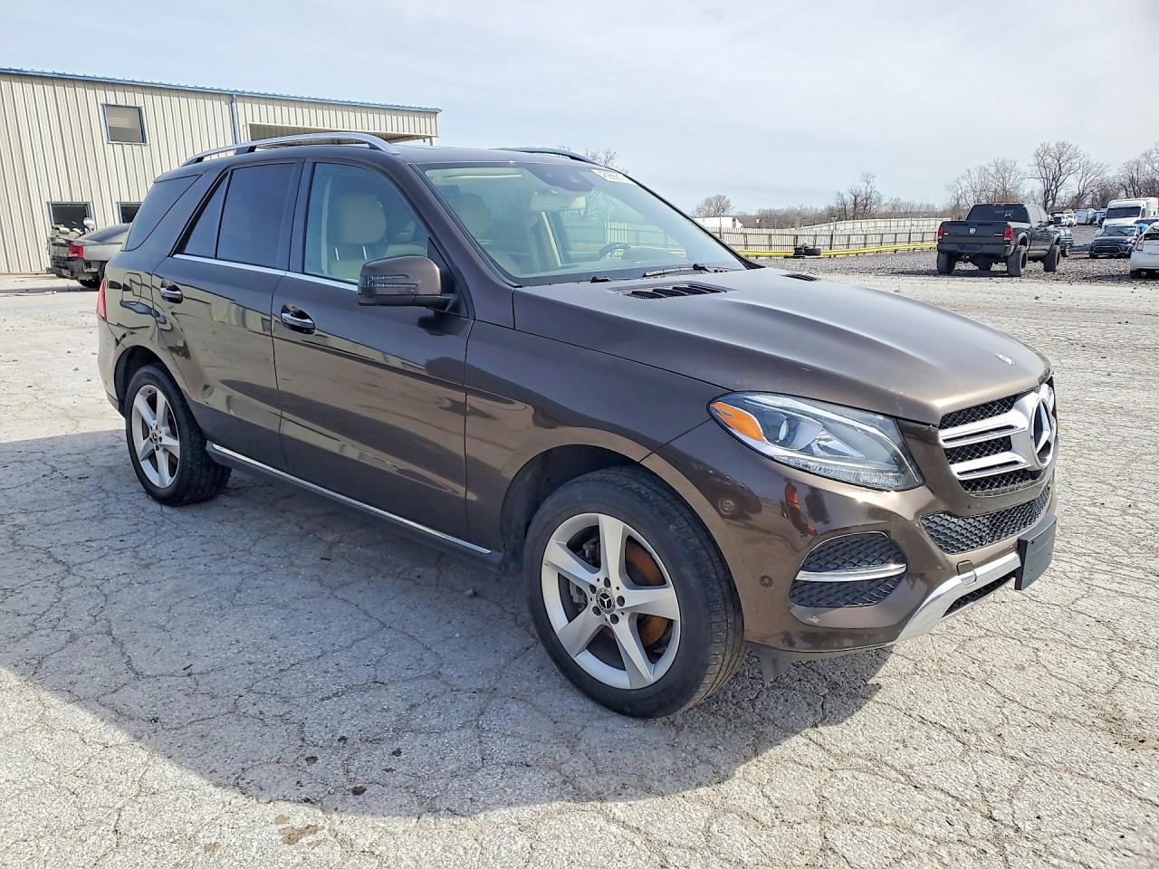 2017 MERCEDES-BENZ GLE 350 photo 4