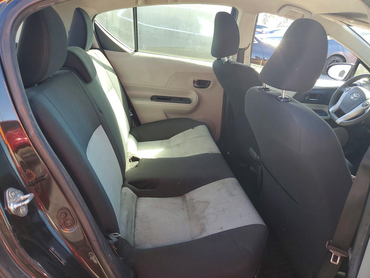 2013 TOYOTA PRIUS C TWO photo 10