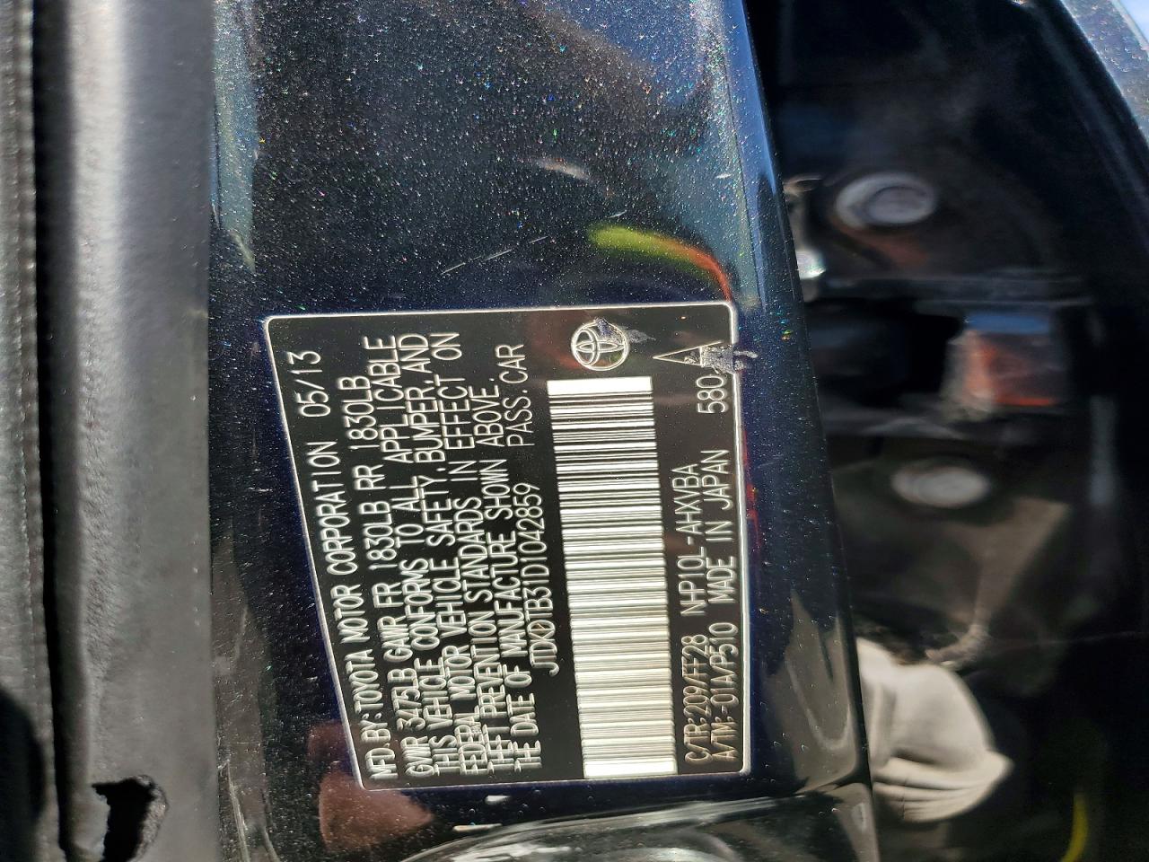 2013 TOYOTA PRIUS C TWO photo 13