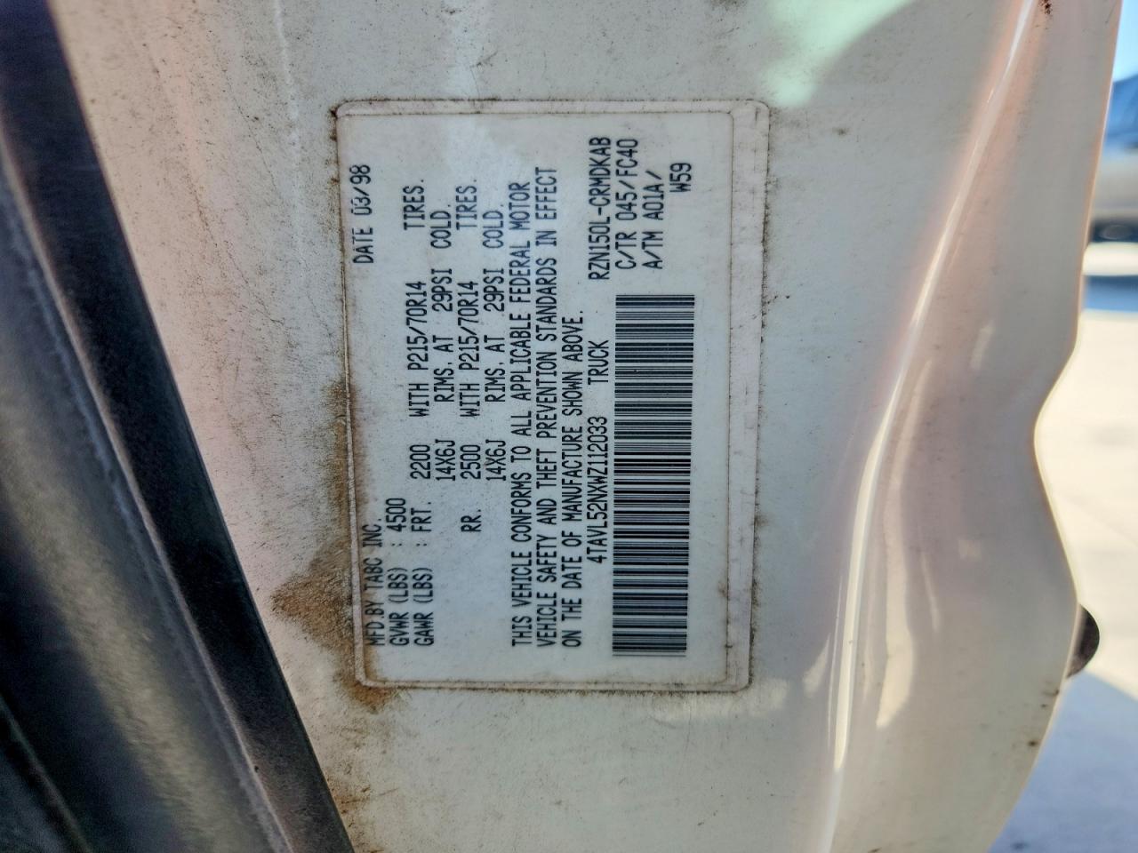 1998 TOYOTA TACOMA BASE photo 37
