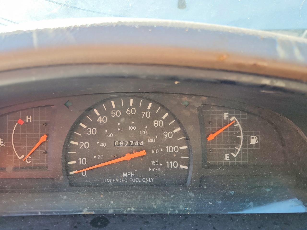 1998 TOYOTA TACOMA BASE photo 25