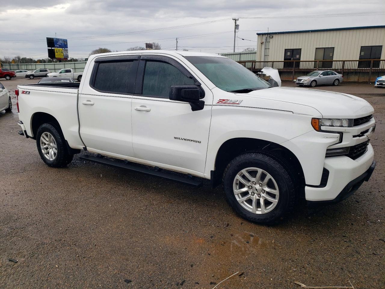 2020 CHEVROLET SILVERADO K1500 RST photo 10