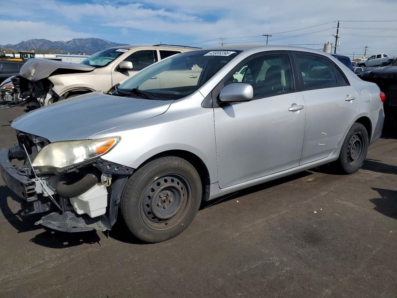 2011 TOYOTA COROLLA