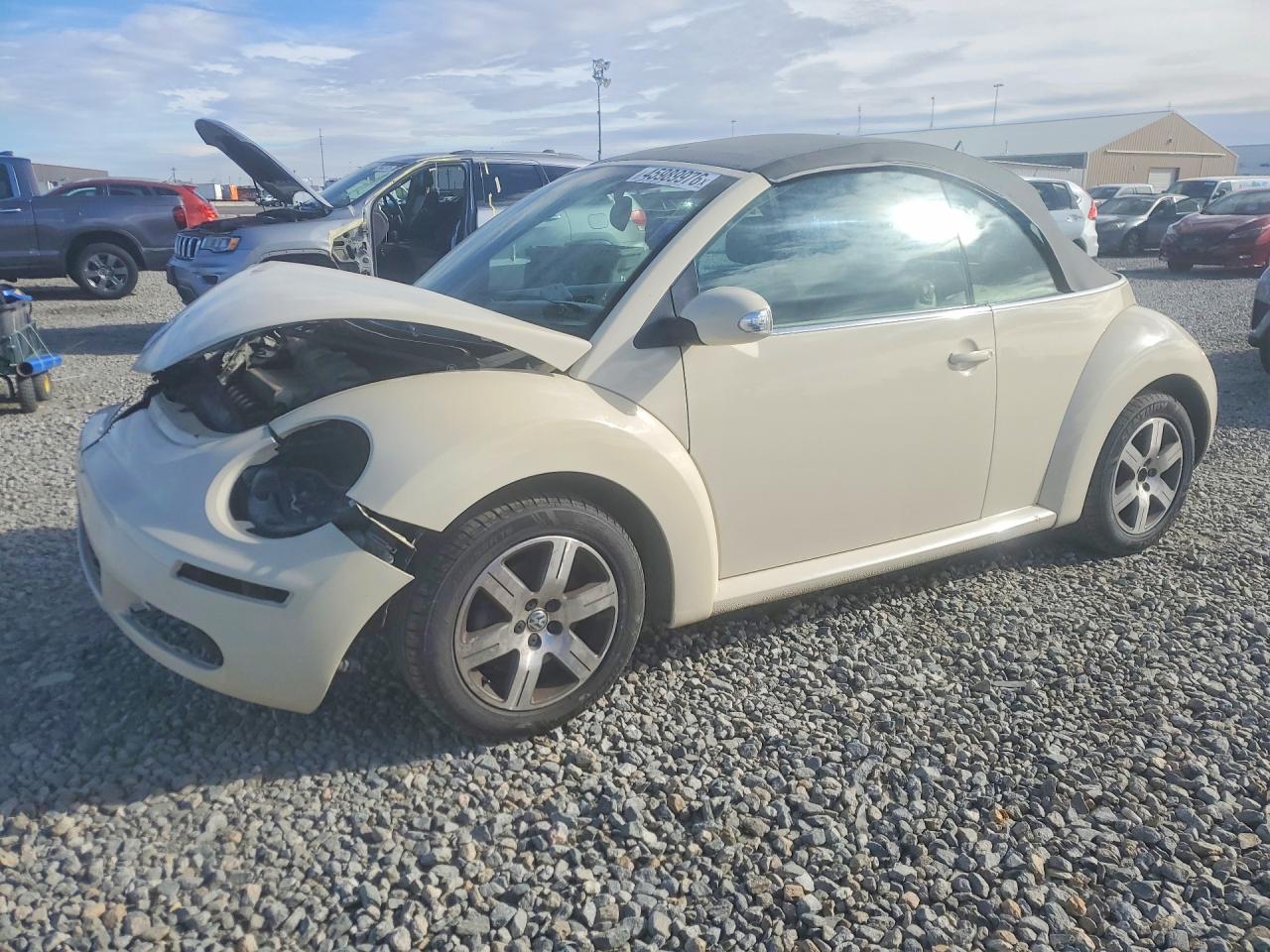 2006 VOLKSWAGEN NEW BEETLE