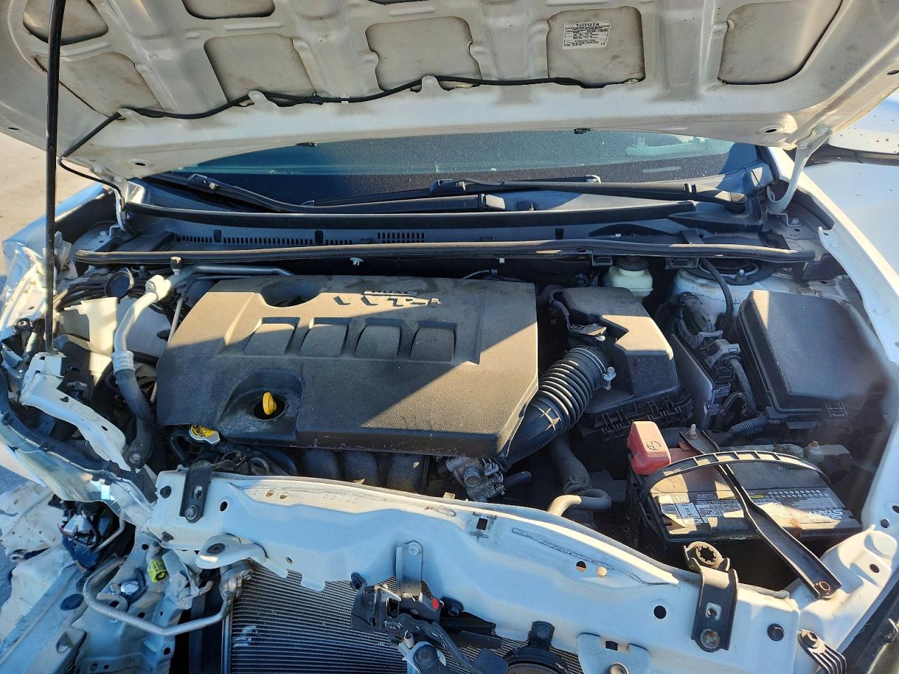 2015 TOYOTA COROLLA S photo 31
