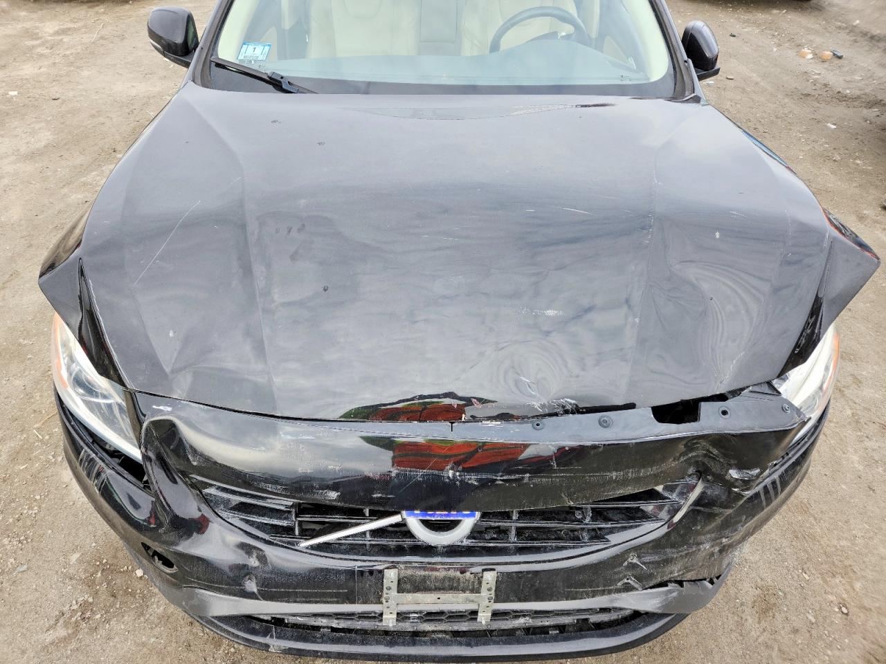 2017 VOLVO S60 photo 21