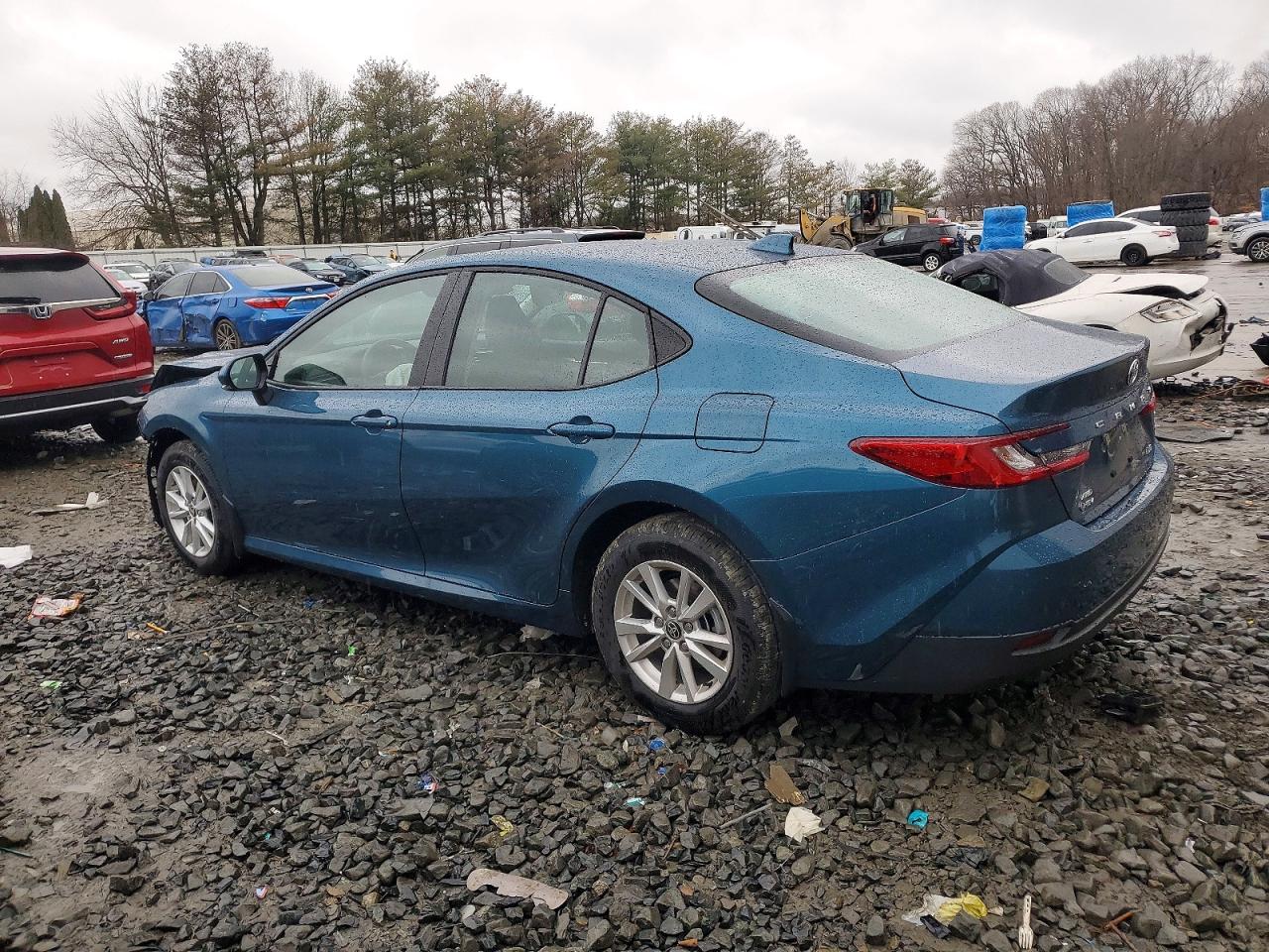 2026 TOYOTA CAMRY LE photo 2