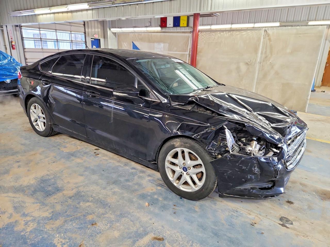 2016 FORD FUSION SE photo 4