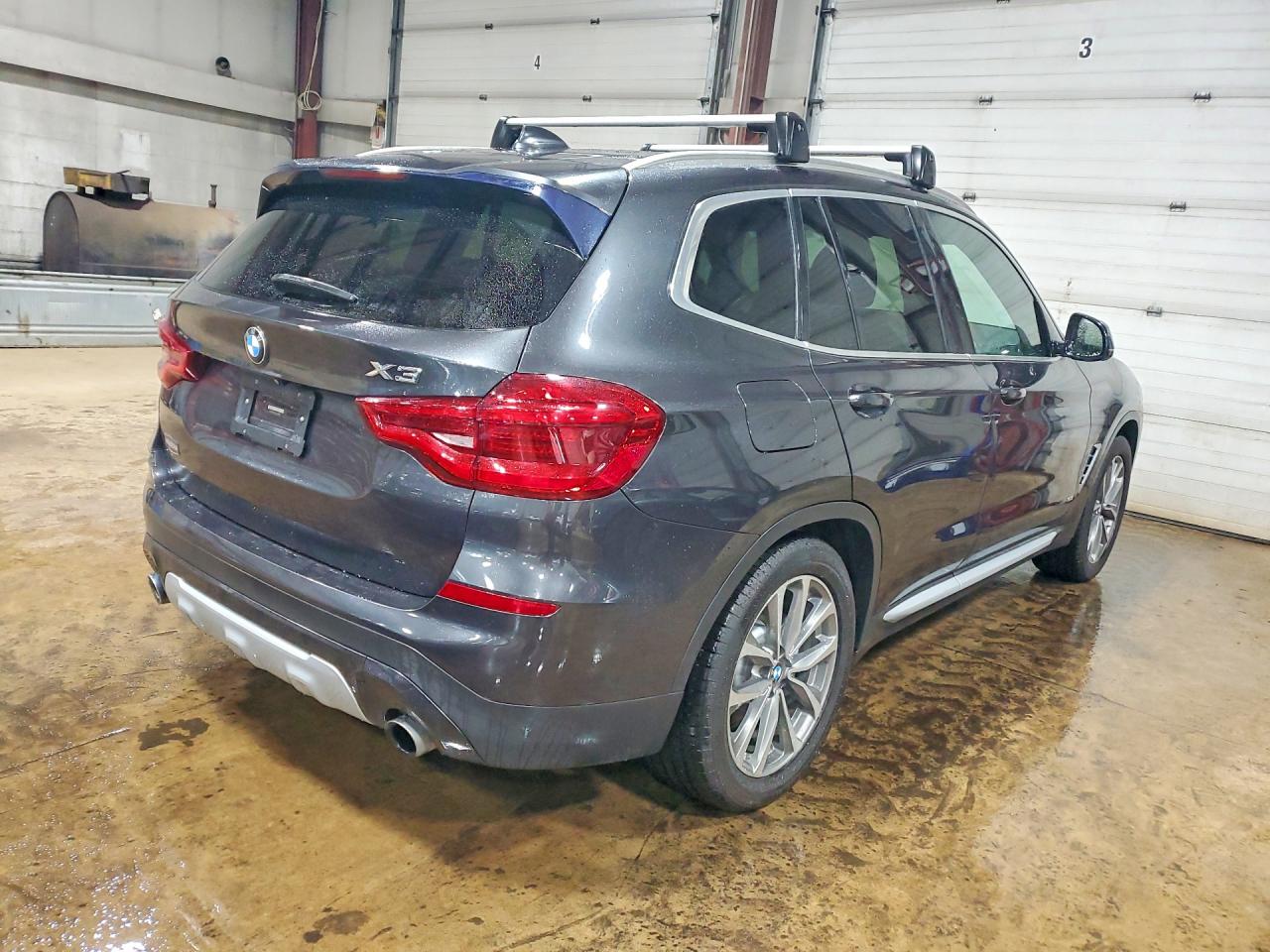 2018 BMW X3 XDRIVE30I photo 5