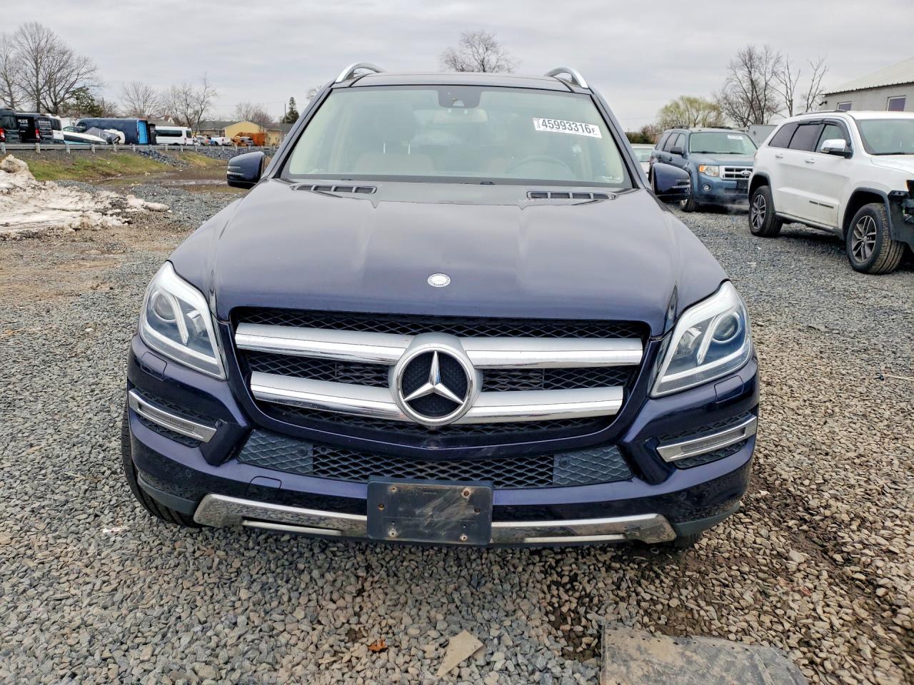 2015 MERCEDES-BENZ GL 350 BLUETEC photo 9