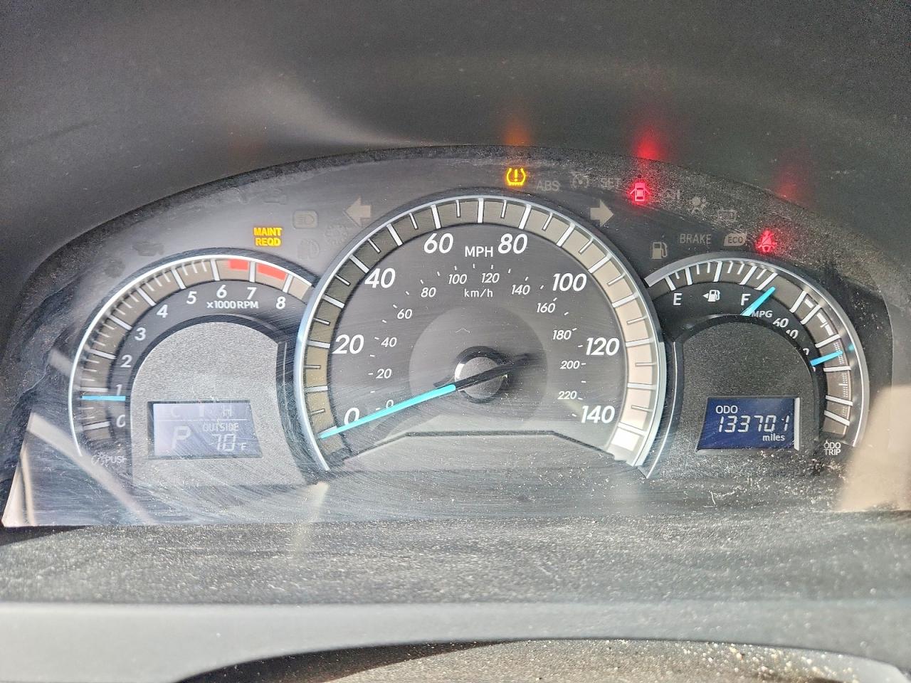 2012 TOYOTA CAMRY SE photo 25