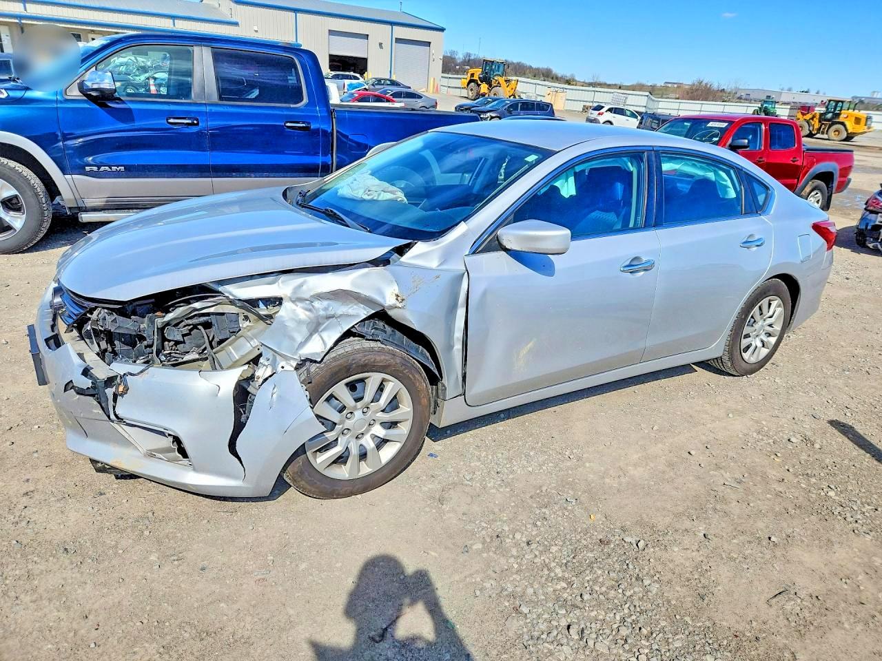 2017 NISSAN ALTIMA