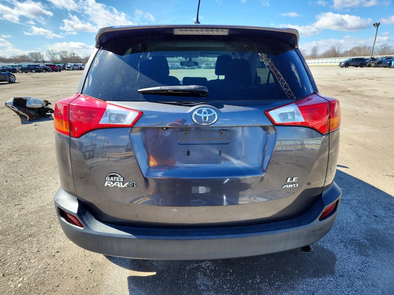 2015 TOYOTA RAV4 LE photo 6