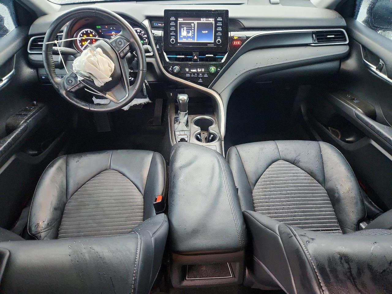 2022 TOYOTA CAMRY SE photo 15
