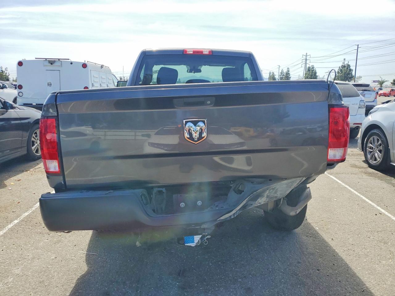 2017 RAM 1500 ST photo 6