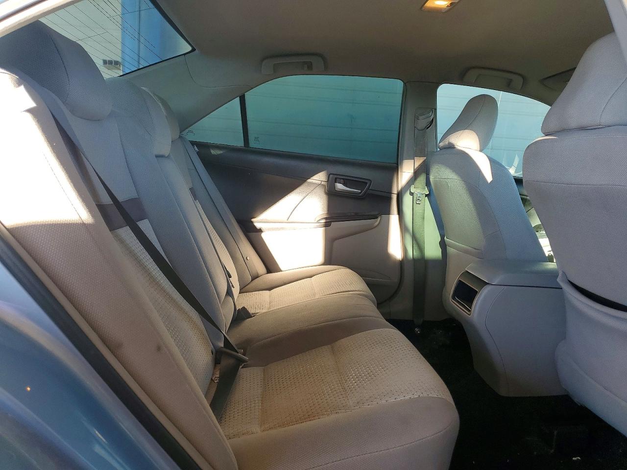 2012 TOYOTA CAMRY LE photo 10